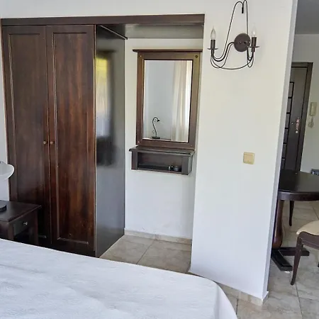 The Cliff Lux Obzor, Burgas, Bulgaria Apartment