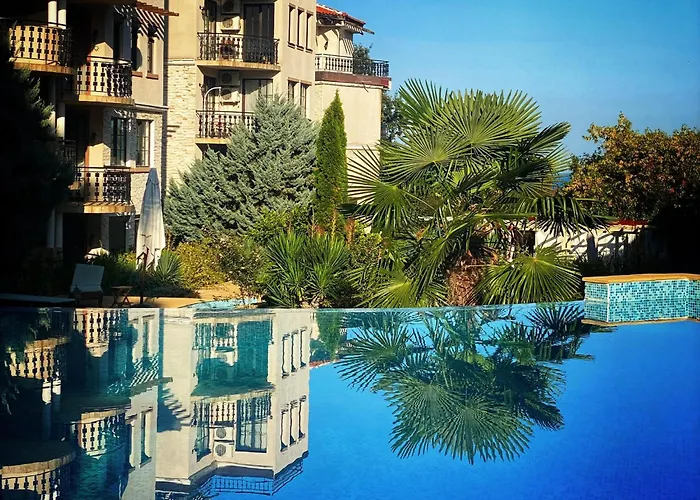 Apartment The Cliff Lux Obzor, Burgas, Bulgaria *