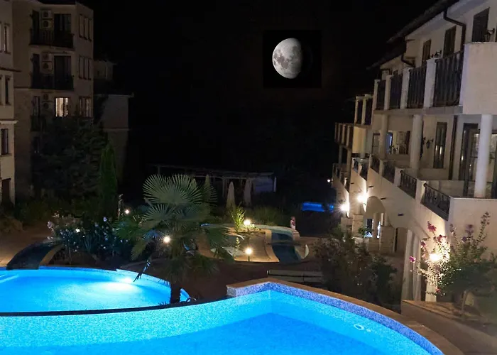 The Cliff Lux Obzor, Burgas, Bulgaria Apartment